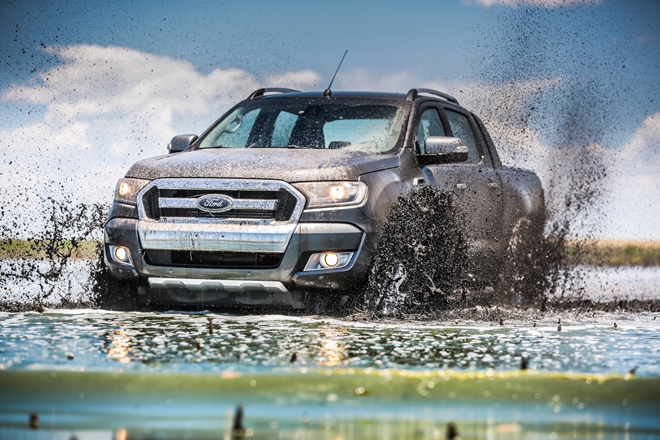 Imagem de Robustez e tecnologia de ponta: dirigimos a nova Ford Ranger 2017 no tecmundo