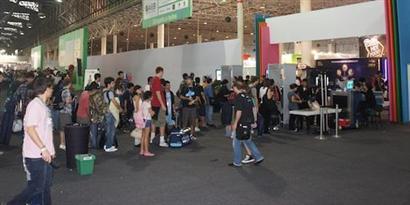 Imagem de Campuseiros começam a deixar a Campus Party Brasil 2012 no site TecMundo