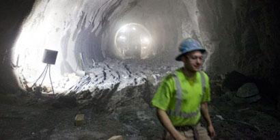 Imagem de Veja como é a construção de um túnel de metrô nos EUA no site TecMundo