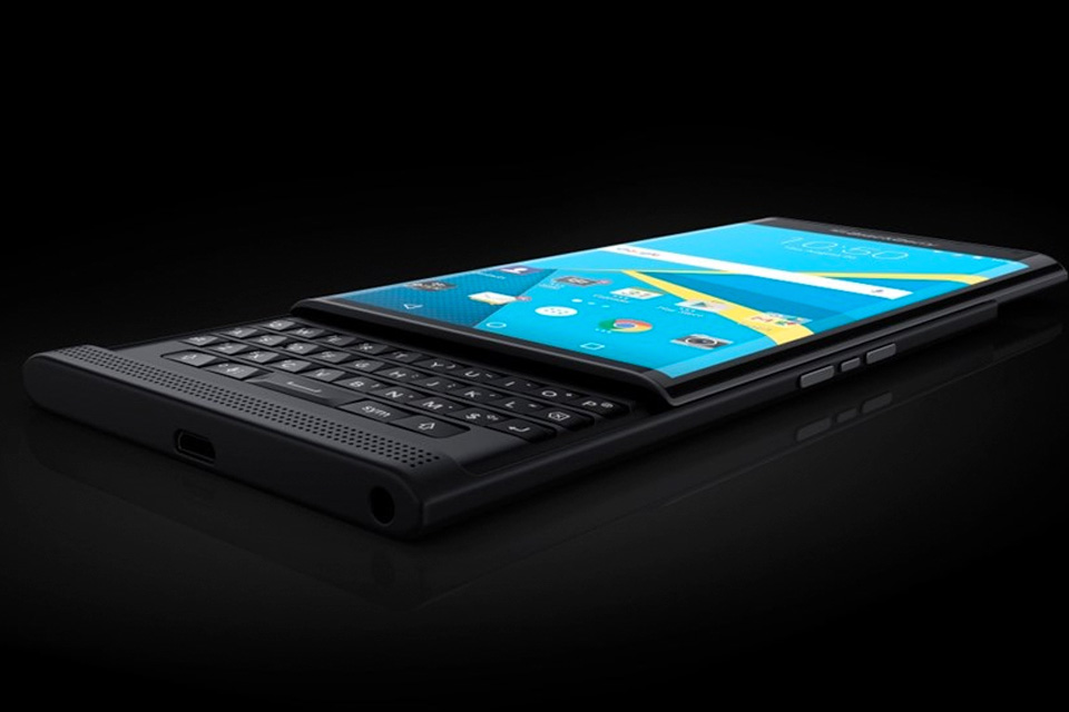 Imagem de Veja as fotos oficiais do BlackBerry Priv no tecmundo