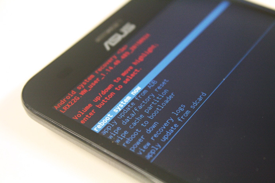 Imagem de ASUS libera ferramenta para desbloquear bootloader do ZenFone 2 no tecmundo