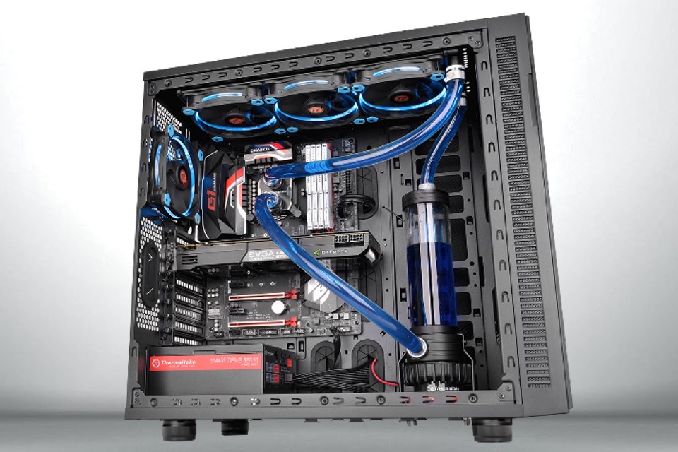 Imagem de Thermaltake lança kit de water cooling Pacific R360 D5 para personalizações no tecmundo