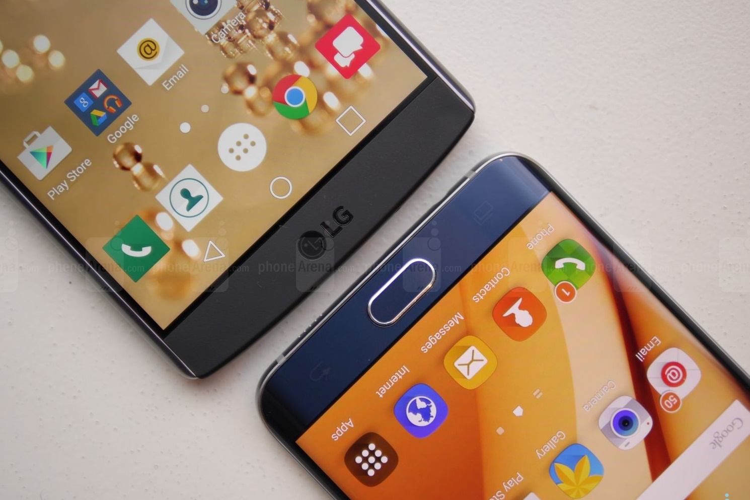Imagem de LG cutuca Samsung no Twitter por falta de bateria removível no S6 Edge+ no tecmundo
