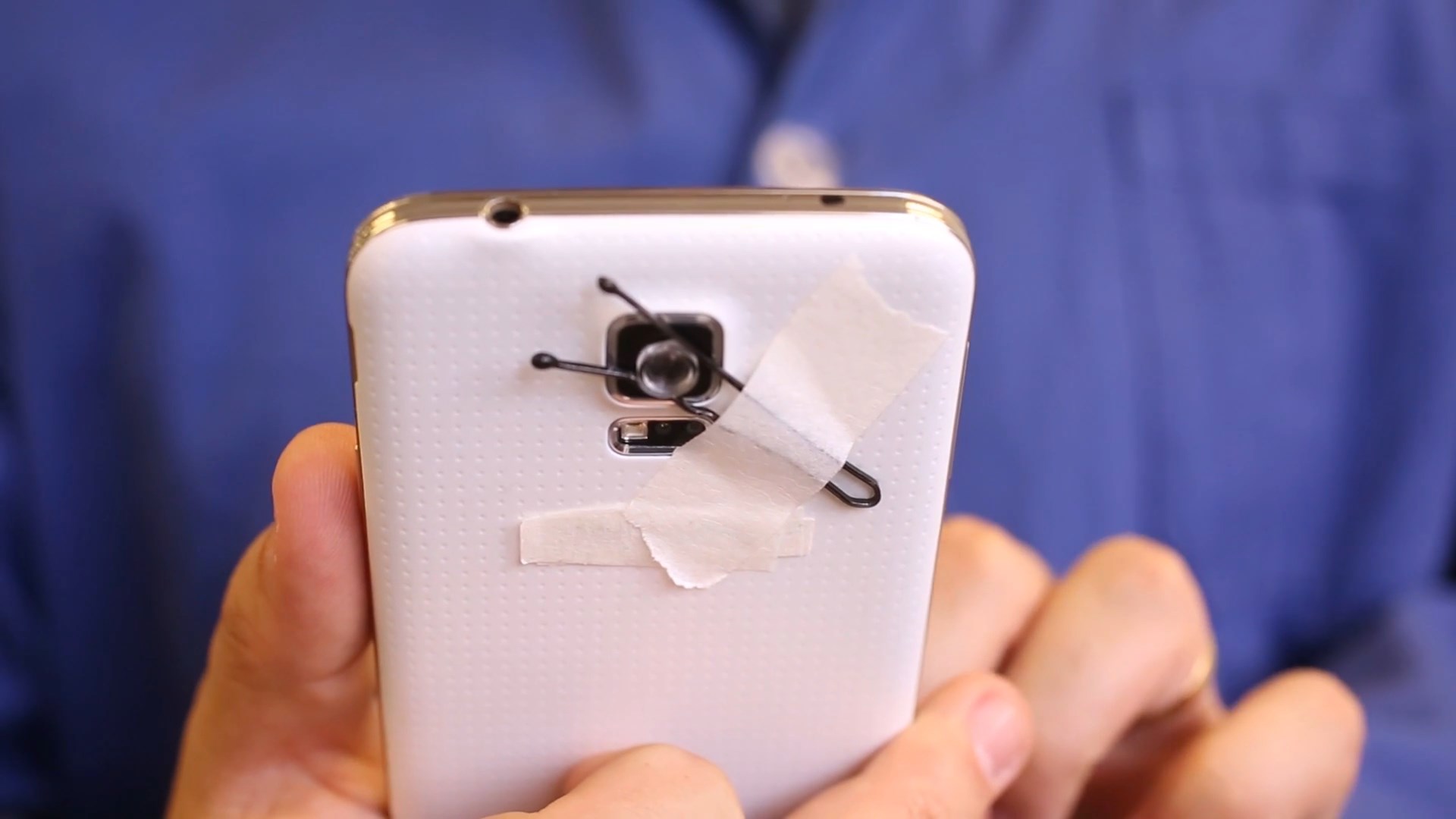 Imagem de Área 42: como fazer uma lente macro para celular usando uma caneta laser no tecmundo