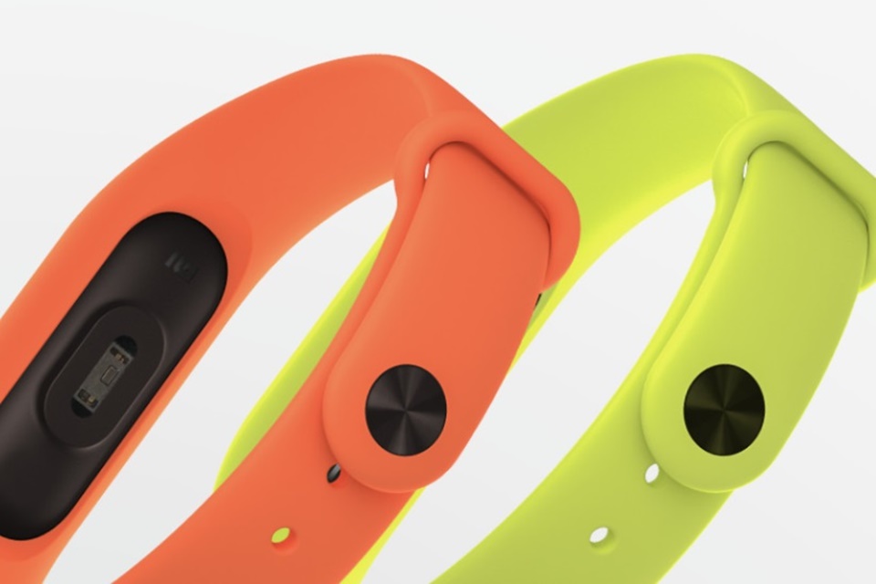Imagem de Xiaomi revela a nova, inteligente e melhorada pulseira Mi Band 2 no tecmundo