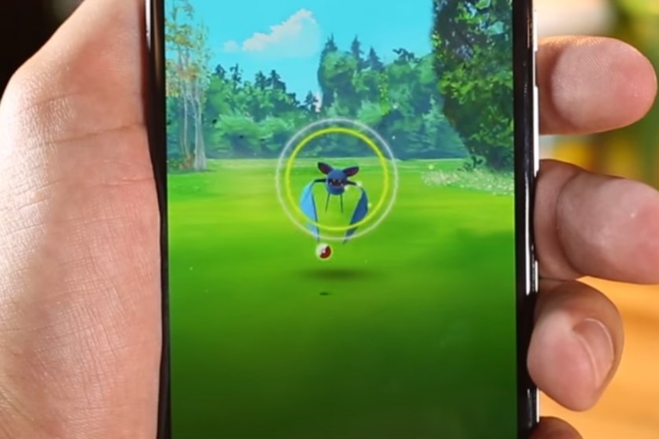 Imagem de Pokémon GO: o que significam os aneis coloridos que aparecem nos Pokémons no tecmundo