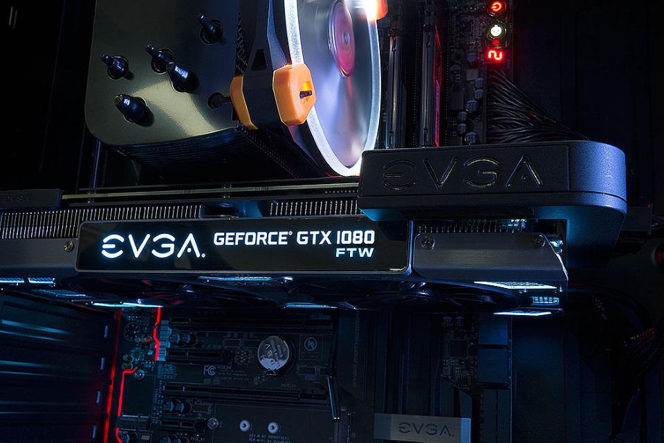 Imagem de EVGA lança PowerLink, um acessório para gerenciar cabos da placa de vídeo no tecmundo