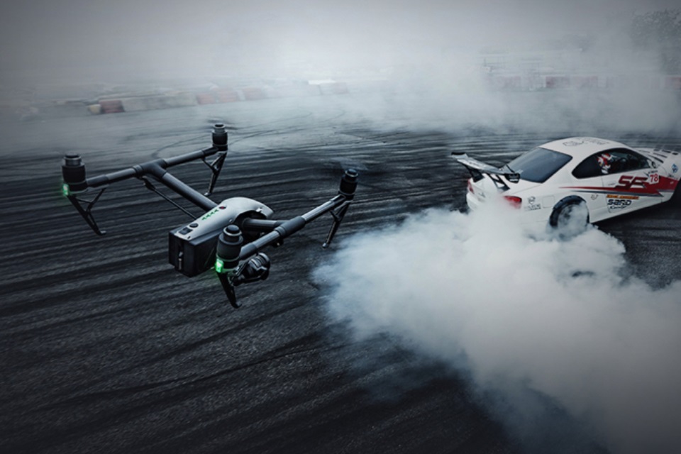 Imagem de DJI anuncia drone Inspire 2 com duas câmeras e velocidade de quase 110 km/h no tecmundo
