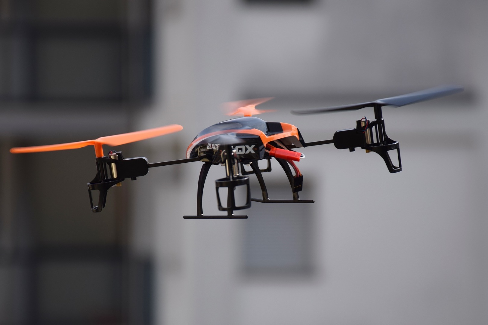 Imagem de Empresa chinesa testa drones para fazer entregas de mais de 1 tonelada no tecmundo