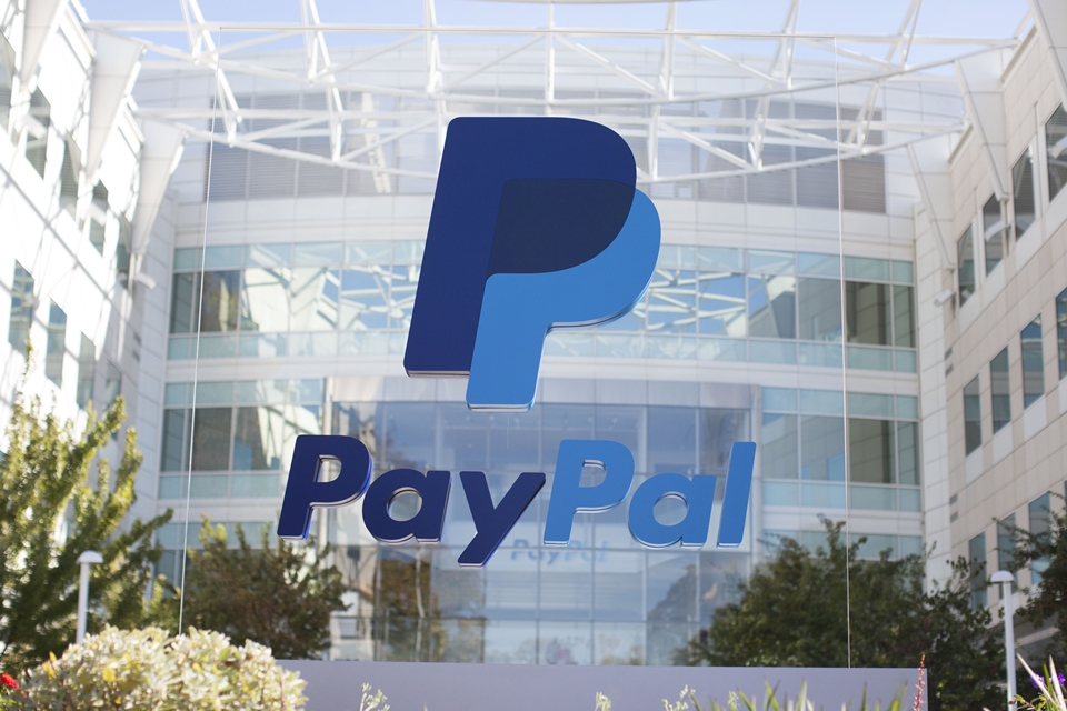Imagem de PayPal começa a transferir dinheiro instantaneamente para contas bancárias no tecmundo