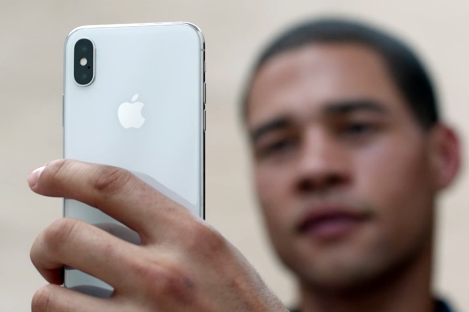 Imagem de Olá, Face ID! iPhone X faz fabricantes Android mudarem de ideia no tecmundo