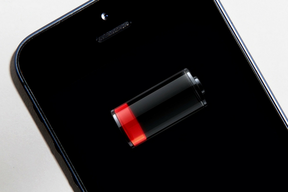 Imagem de Como saber se a bateria do iPhone precisa ser trocada? no tecmundo