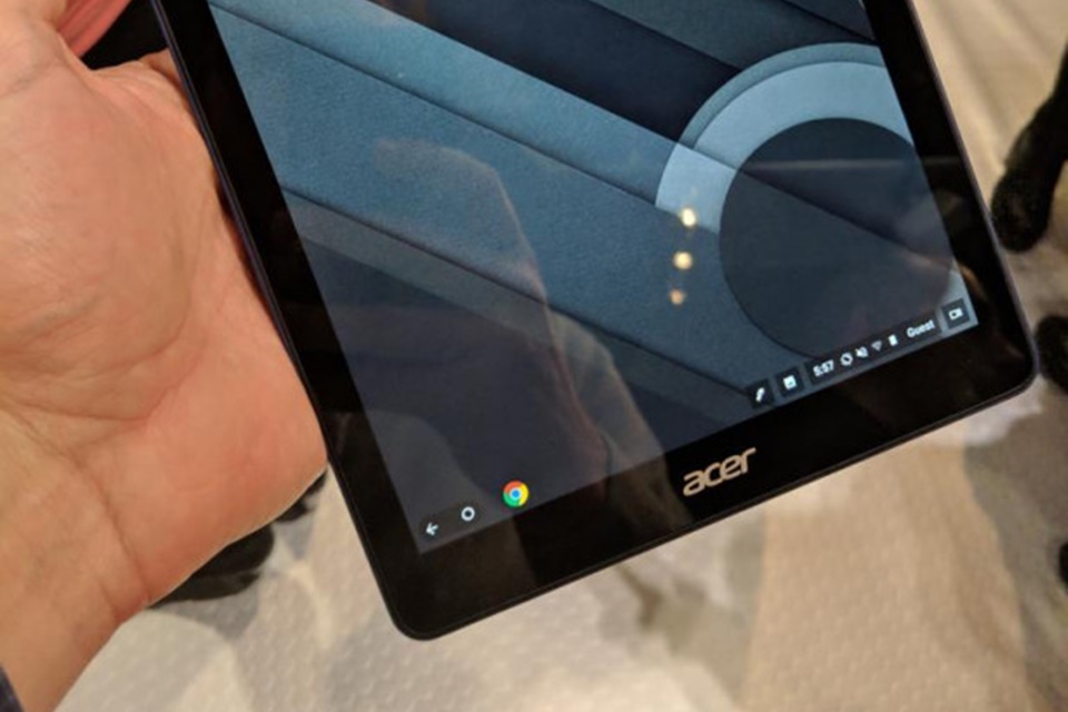 Imagem de Tablet da Acer rodando Chrome OS é visto em feira na Inglaterra no tecmundo