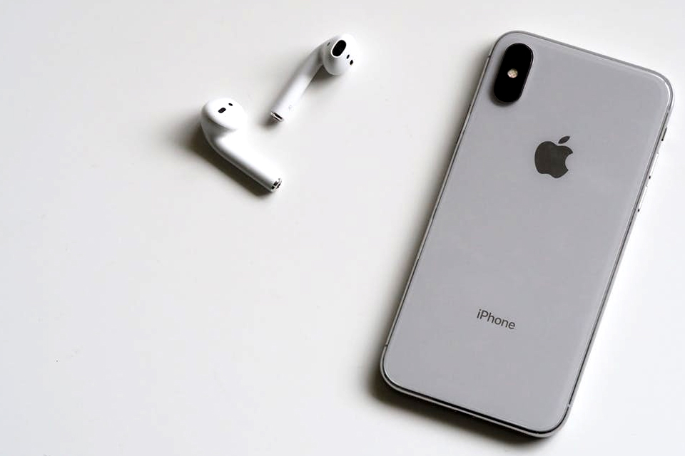 Imagem de Perdeu seus AirPods? Calma, tem um jeito simples de encontrá-los no tecmundo