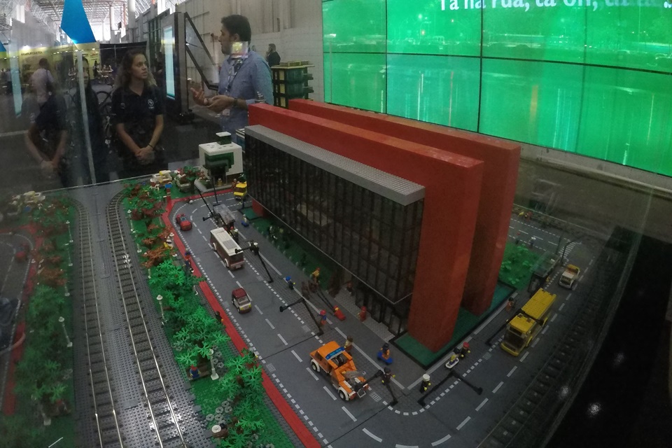 Imagem de Otima mostra como é e como funciona uma cidade inteligente na Campus Party no tecmundo
