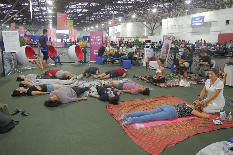 Imagem de Tecnologia é bom! Mas às vezes é preciso parar e respirar na Campus Party no tecmundo