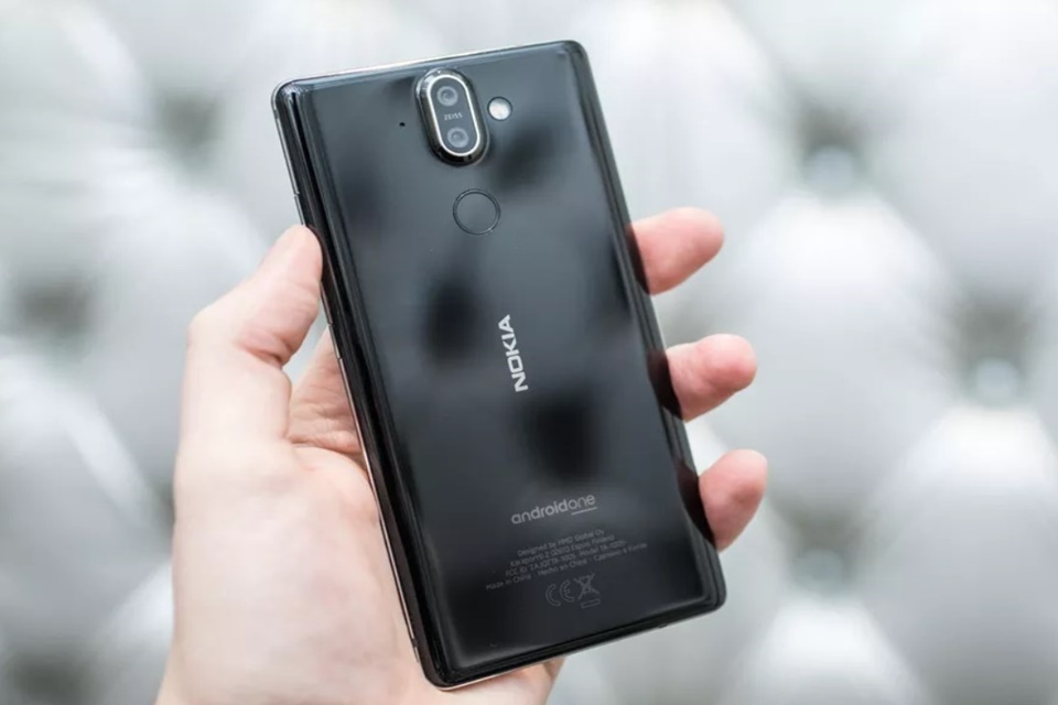 Imagem de MWC 2018: Nokia 8 Sirocco é o novo, belo e caro top de linha da Nokia no tecmundo