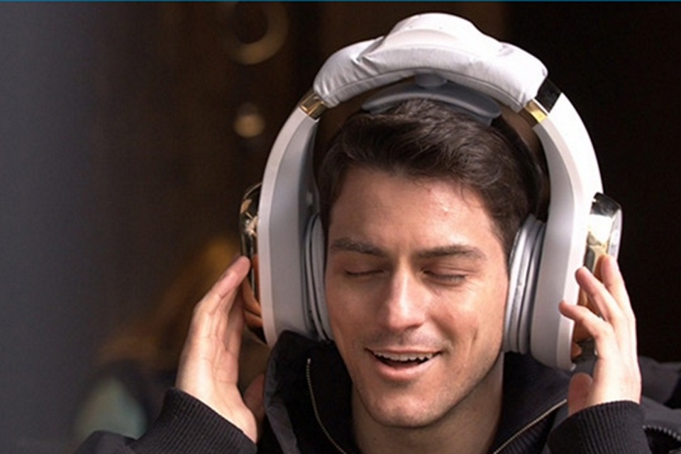 Imagem de Conheça Nirvana: uma espécie de headphone que massageia suas orelhas no tecmundo