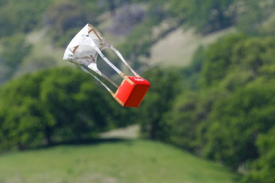 Imagem de Dando o sangue! Drones aceleram a entrega de suprimentos médicos em Ruanda no tecmundo
