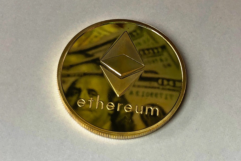 Imagem de Malware se disfarça de carteira digital para roubar criptomoedas no tecmundo