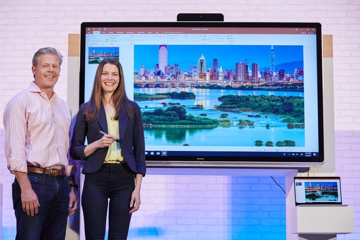 Imagem de Microsoft lança monitor inteligente dedicado às salas de reuniões no tecmundo