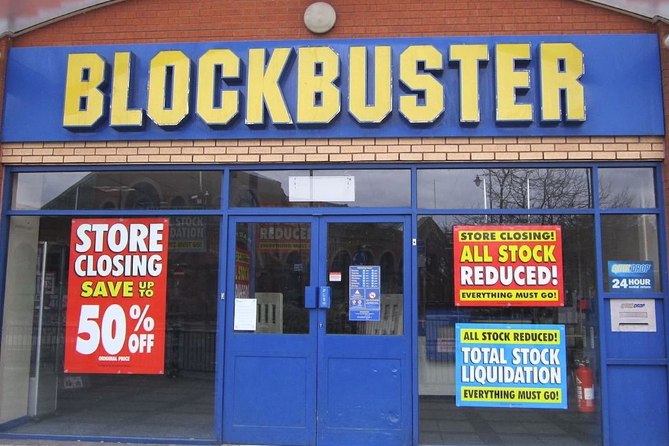 Imagem de Rede Blockbuster respira por aparelhos com apenas uma única loja no planeta no tecmundo