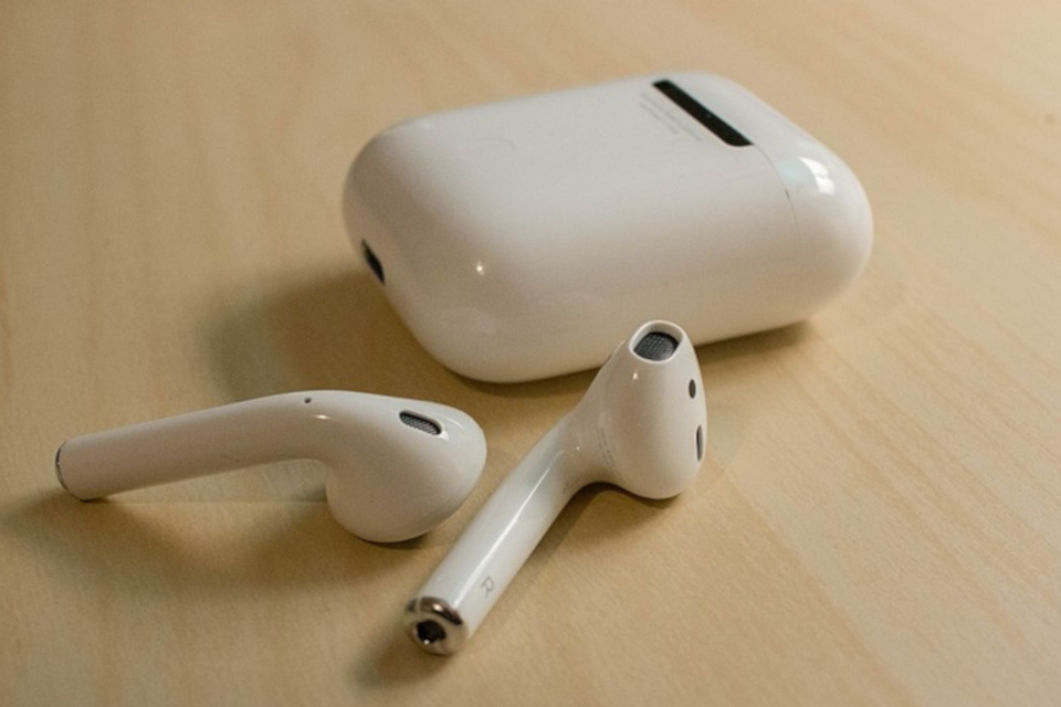 Imagem de Próxima geração dos AirPods da Apple deve mesmo chegar só em 2019 no tecmundo
