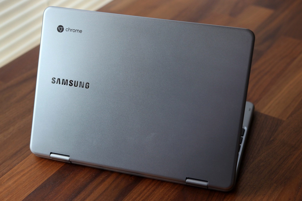 Imagem de Novo Chromebook Samsung pode ter sido revelado em certificação no tecmundo