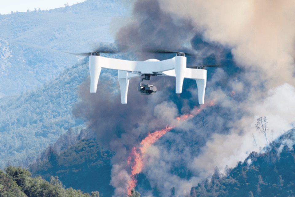 Imagem de Drone usa desenho inovador de bateria com autonomia de até duas horas no tecmundo