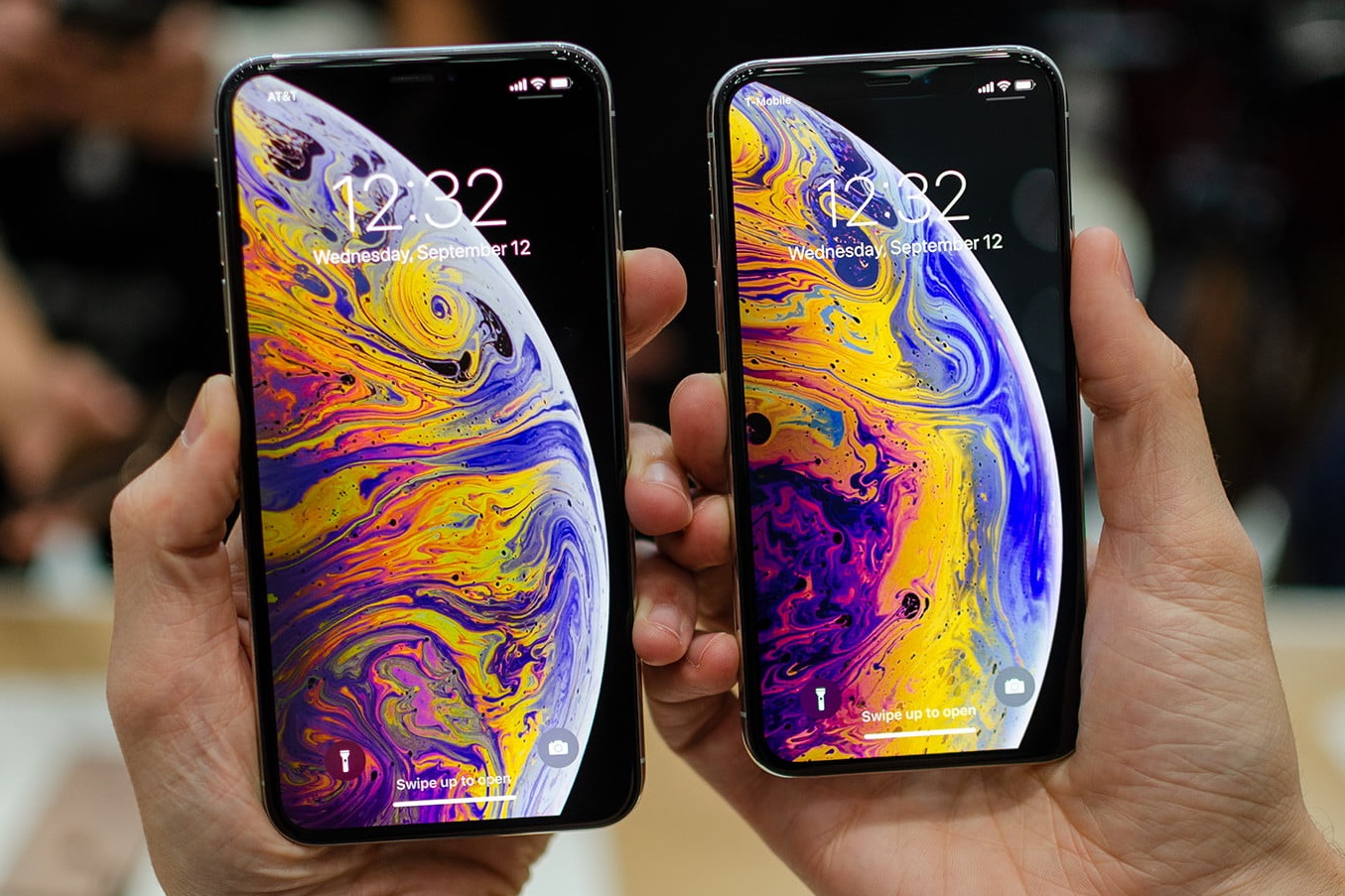 Imagem de Baixe agora os papéis de parede oficiais dos novos iPhones Xs, Xs Max e Xr no tecmundo