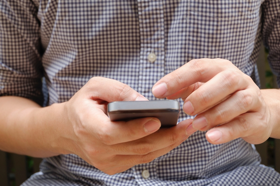 Imagem de Anatel determina que celulares indiquem nível de radiação emitida no tecmundo