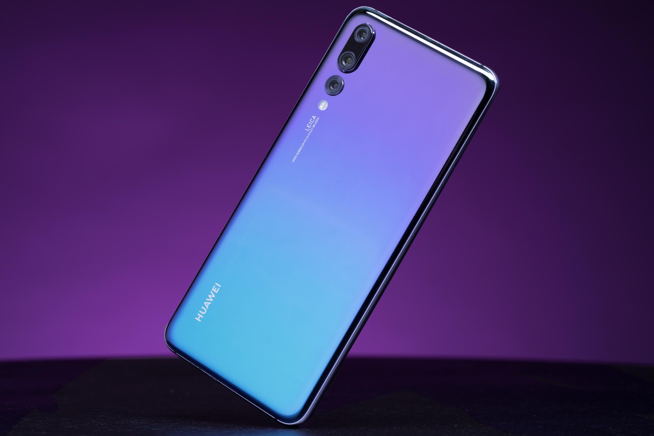 Imagem de Huawei também deve lançar smartphones com “buracos” na tela no tecmundo