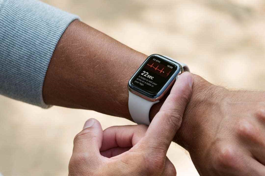 Imagem de Eletrocardiograma do Apple Watch 4 começa a funcionar hoje no tecmundo