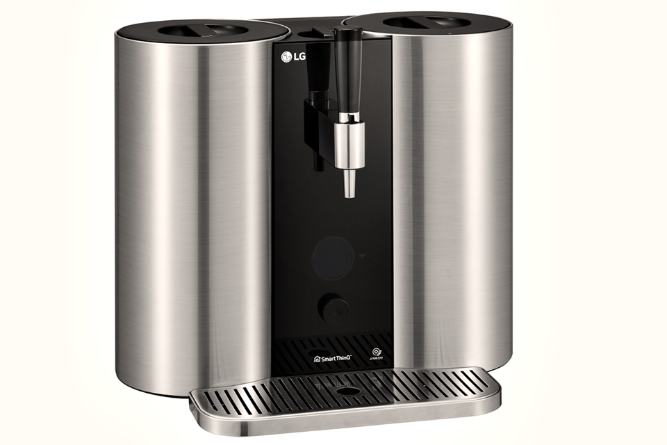Imagem de LG HomeBrew realiza o sonho da cervejaria portátil caseira com cápsulas no tecmundo