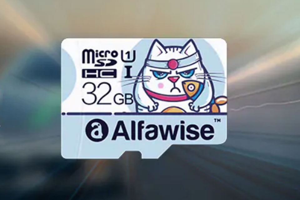 Imagem de Mais espaço! MicroSD de 32 GB está por menos de R$ 20 e com frete grátis no tecmundo