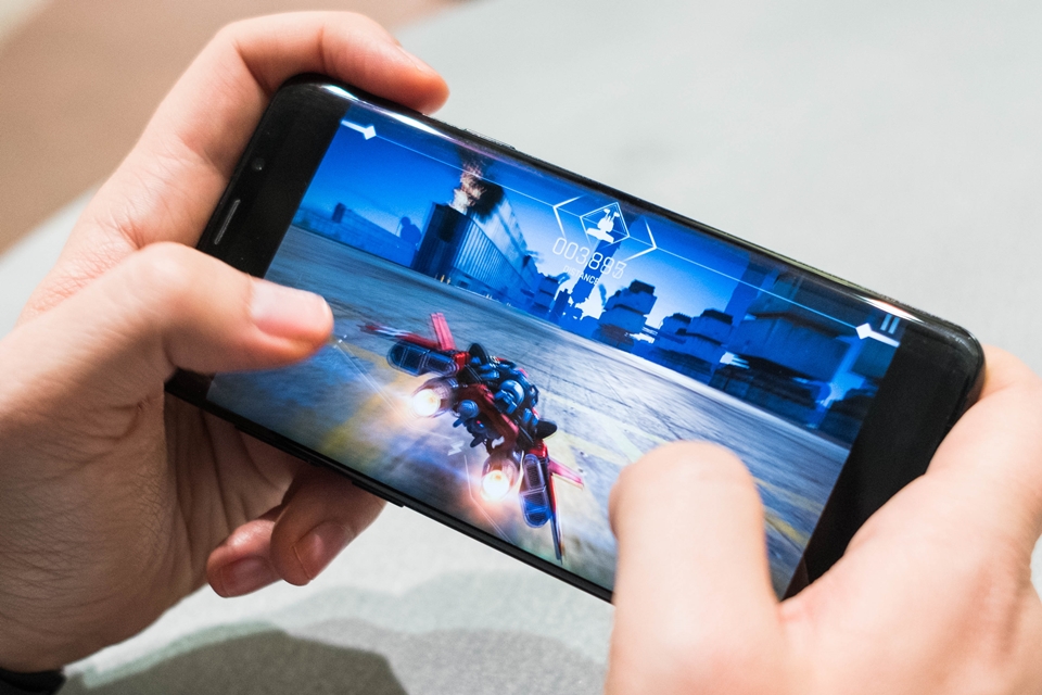 Imagem de Smartphones têm o dobro de jogadores do que os consoles, aponta pesquisa no tecmundo