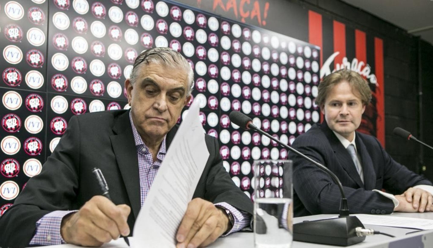 Imagem de Athletico leva calote de empresa de criptomoeda — todo mundo avisou no tecmundo