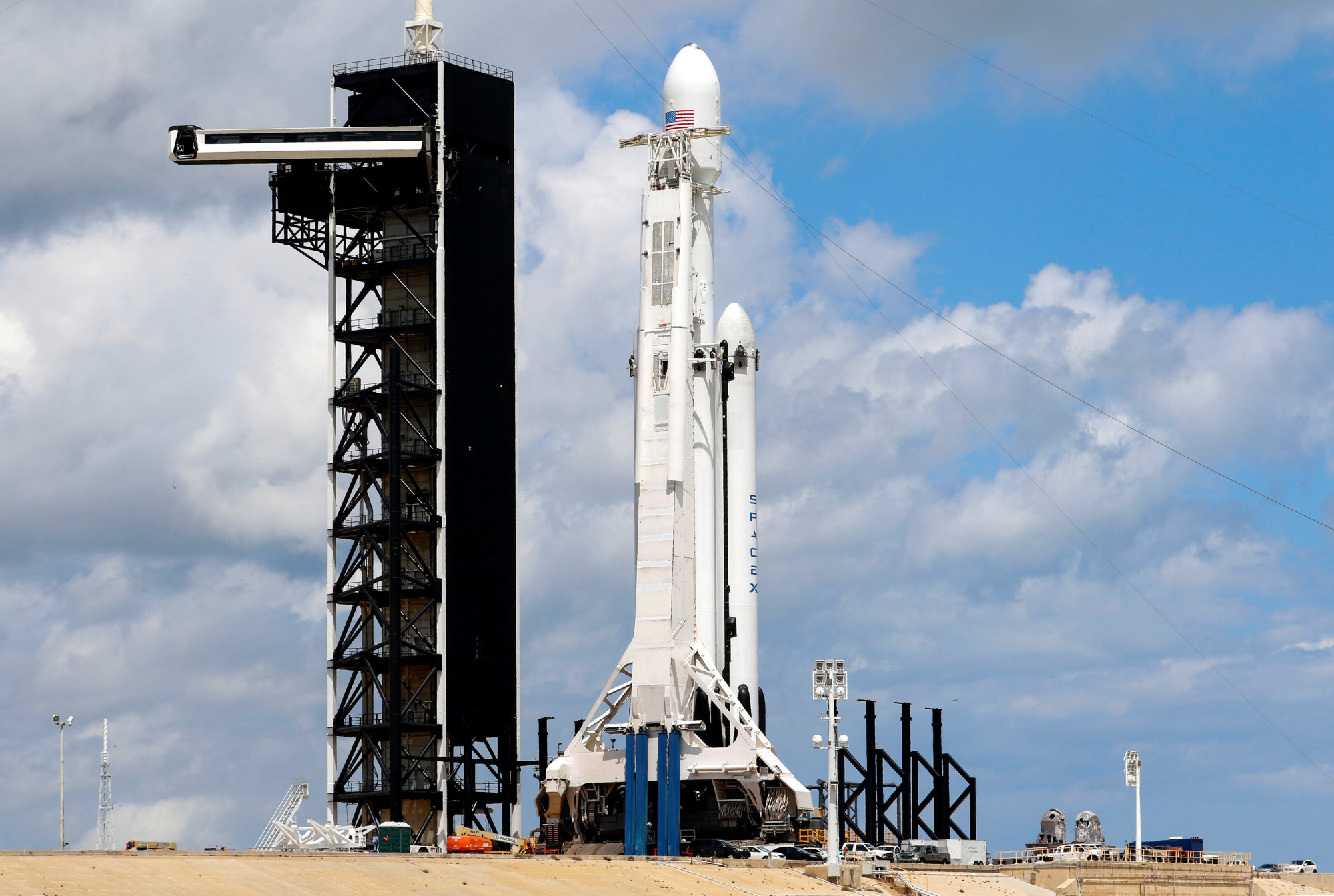 Imagem de Assista ao vivo a um novo lançamento da Falcon Heavy da SpaceX no tecmundo