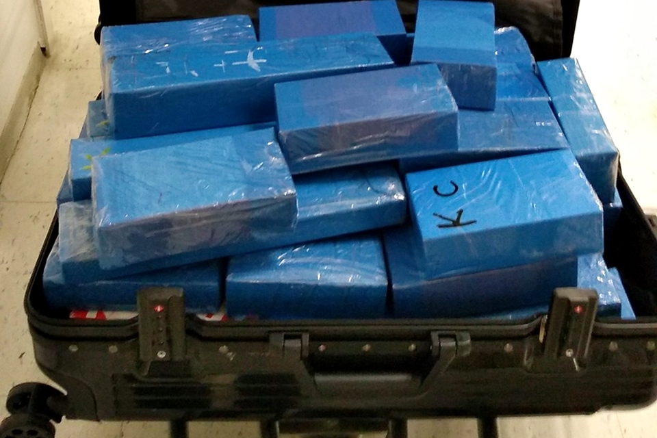 Imagem de Receita Federal apreende contrabando de 60 iPhones em aeroporto de Natal no tecmundo