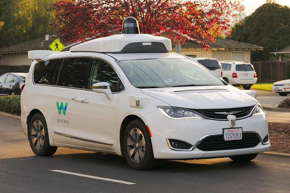 Imagem de Waymo levará seus carros autônomos elétricos para o app do Lyft no tecmundo