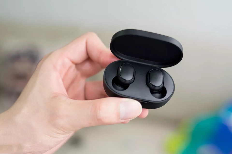 Imagem de Fones sem fio da Xiaomi batem de frente com modelos caros e custam R$ 125 no tecmundo