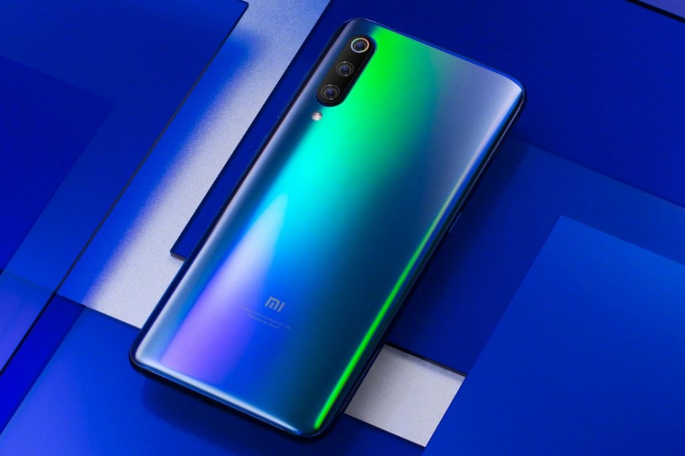 Imagem de Xiaomi Mi 9, com câmera de 48 MP, está custando R$ 2.230 na GearBest no tecmundo