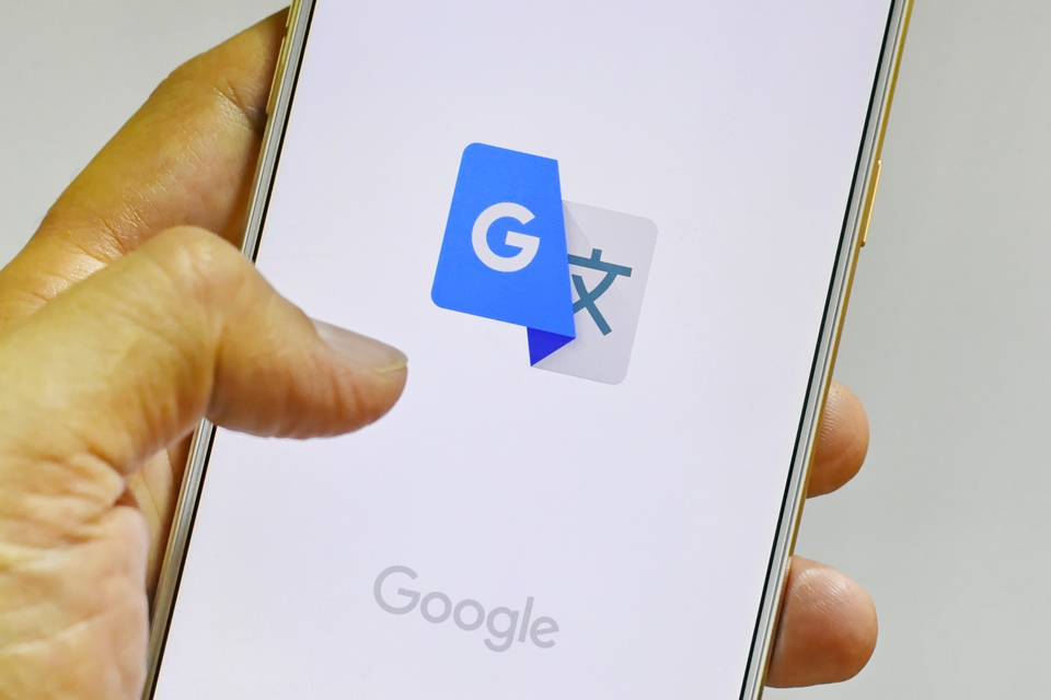 Imagem de Translatotron é o tradutor da Google que imita a voz do usuário no tecmundo